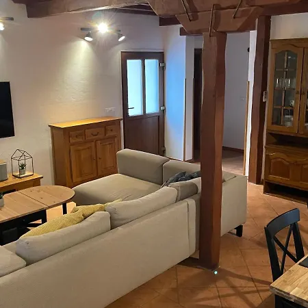 Hébergement de vacances Leonore Mit Beheizbarem Pool